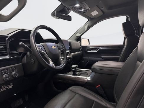 Used 2024 Chevrolet Silverado 1500 LTZ w/ LTZ Convenience Package II image 10