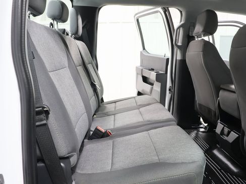 Used 2024 Ford F250 XL w/ XL Chrome Package image 25