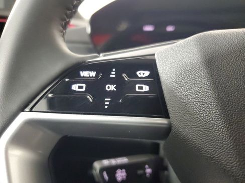 Used 2025 Audi Q5 Premium Plus AWD/4WD image 25