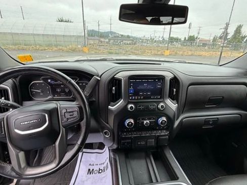 Used 2022 GMC Sierra 2500 Denali image 28