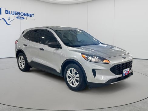 Used 2020 Ford Escape S FWD image 3