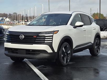 New 2025 Nissan Kicks SR