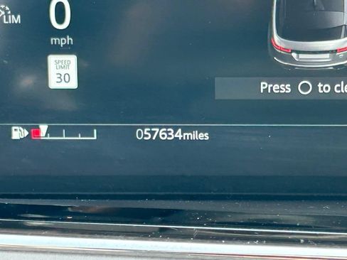 Used 2022 Land Rover Range Rover Evoque R-Dynamic SE AWD/4WD image 28