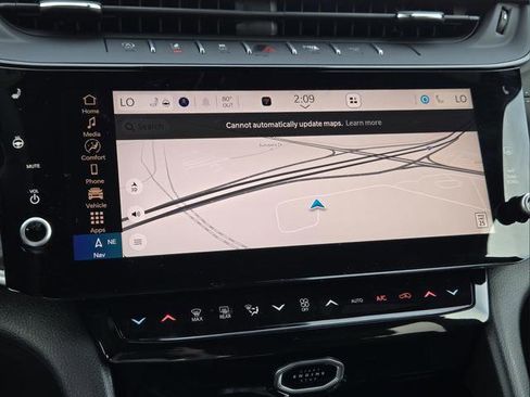 New 2026 Jeep Grand Cherokee Altitude RWD image 34