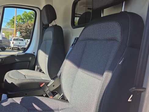 New 2025 RAM ProMaster 2500 image 13
