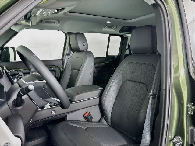 New 2026 Land Rover Defender 110 S AWD/4WD image 21