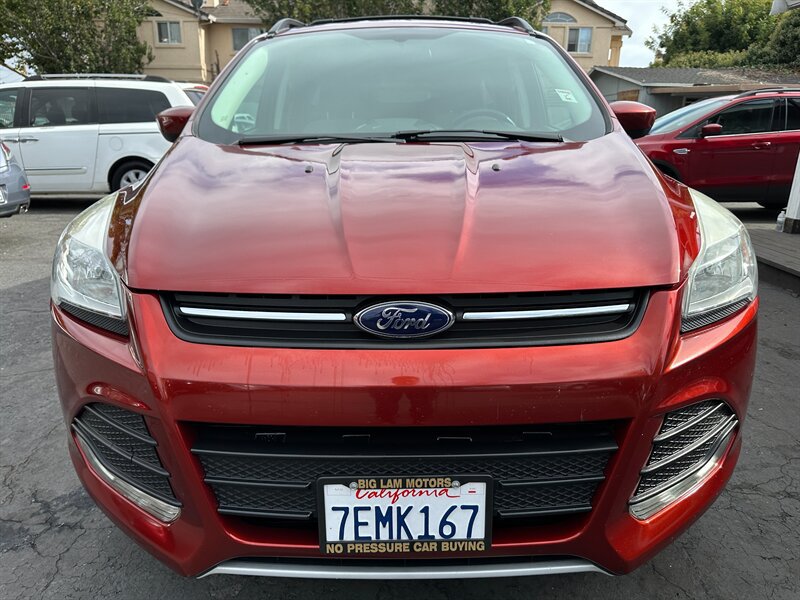 Used 2014 Ford Escape SE w/ Equipment Group 201A AWD/4WD image 2