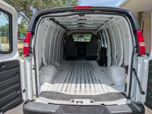 Used 2023 Chevrolet Express 2500 Extended w/ Driver Convenience Package RWD image 17