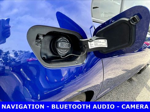 Used 2019 Volkswagen Golf R 4-Door AWD/4WD image 38
