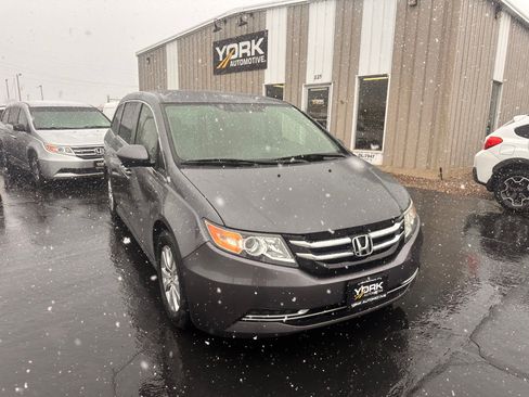 Used 2014 Honda Odyssey EX image 1