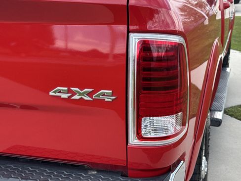 Used 2016 RAM 2500 Laramie w/ Convenience Group AWD/4WD image 12