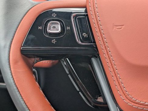 New 2026 Lincoln Aviator Reserve AWD/4WD image 25