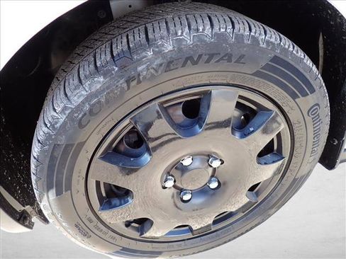 Used 2017 Ford Transit Connect XL image 7