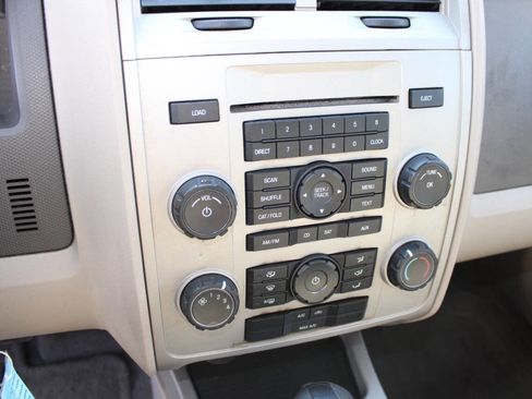 Used 2008 Ford Escape XLT image 15