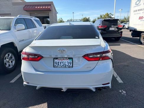 Used 2022 Toyota Camry SE FWD image 10