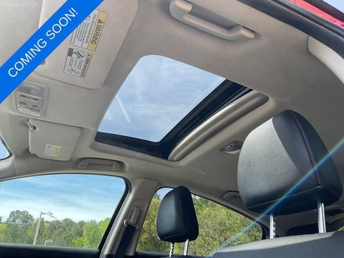Used 2017 Honda HR-V EX-L image 4