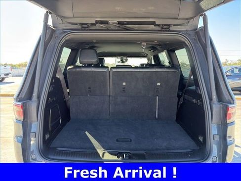Used 2024 Jeep Wagoneer Series II w/ Flexible Seating Group image 12