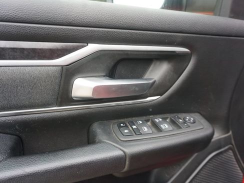 Used 2022 RAM 1500 Big Horn AWD/4WD image 4