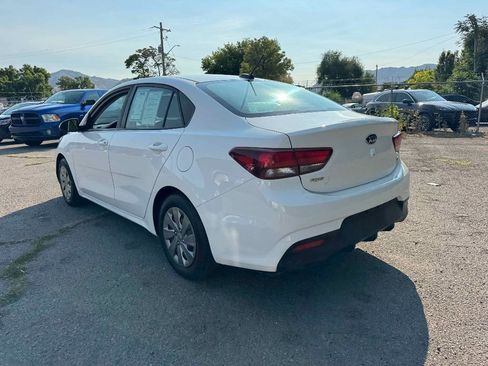 Used 2020 Kia Rio S image 5
