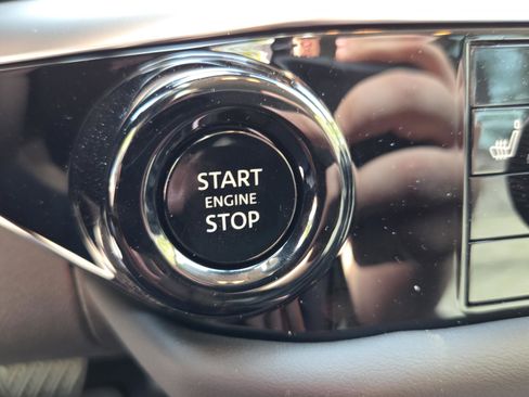 New 2026 Nissan Pathfinder SV AWD/4WD image 17