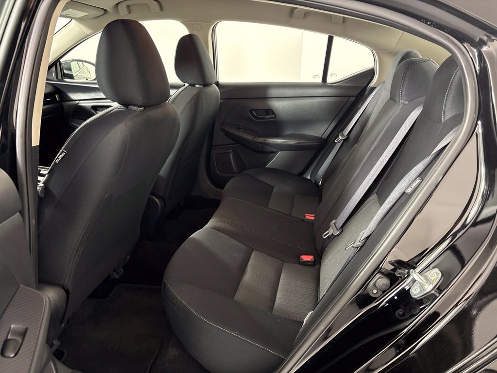 Used 2024 Nissan Sentra SV FWD image 25