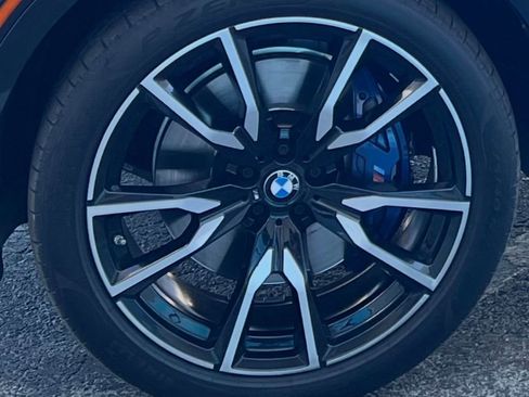 Used 2021 BMW X7 xDrive40i w/ M Sport Package image 22