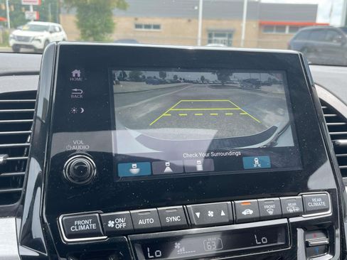Used 2024 Honda Odyssey Touring image 29