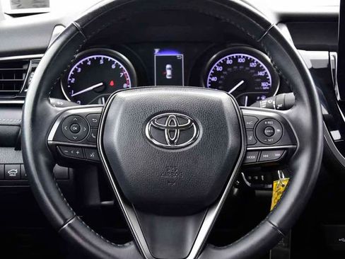 Certified 2022 Toyota Camry SE image 15