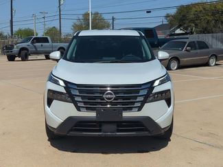 Used 2025 Nissan Rogue SV video 2