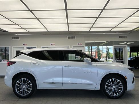 Used 2020 Chevrolet Blazer Premier w/ Driver Confidence II Package AWD/4WD image 4