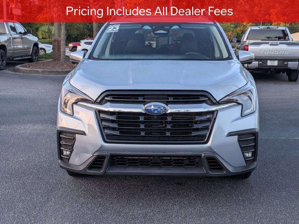 Used 2023 Subaru Ascent Limited w/ Technology Package AWD/4WD image 9