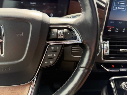 Used 2022 Lincoln Navigator L Black Label image 37