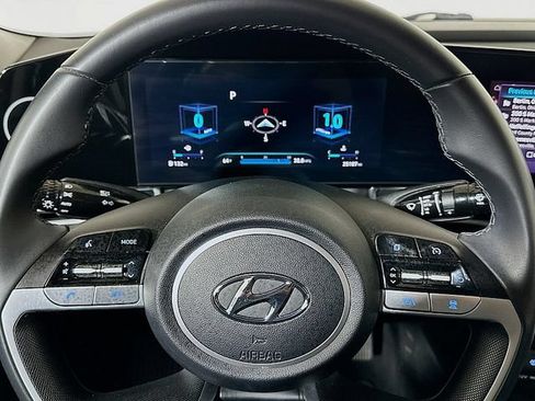 Used 2023 Hyundai Elantra SEL w/ Convenience Package FWD image 12