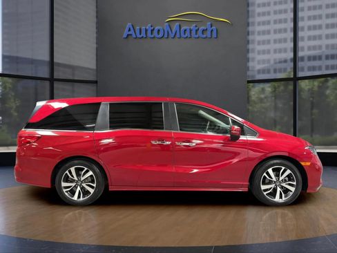 Used 2024 Honda Odyssey Touring image 12