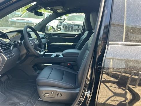 New 2026 GMC Acadia Elevation w/ Black Edition AWD/4WD image 10