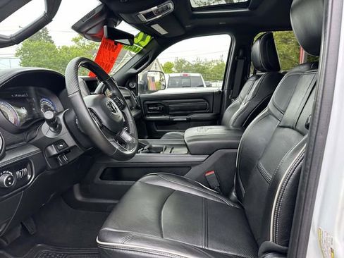 Used 2022 RAM 2500 Limited AWD/4WD image 10