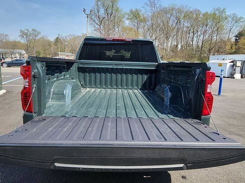 New 2025 Chevrolet Silverado 1500 LT image 25