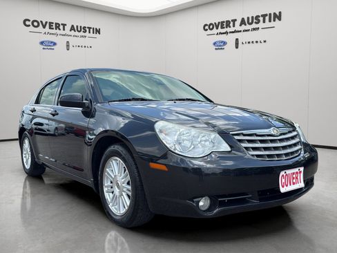 Used 2009 Chrysler Sebring Touring w/ Electronics Convenience Group FWD image 6