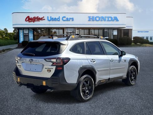 Used 2023 Subaru Outback Wilderness AWD/4WD image 5