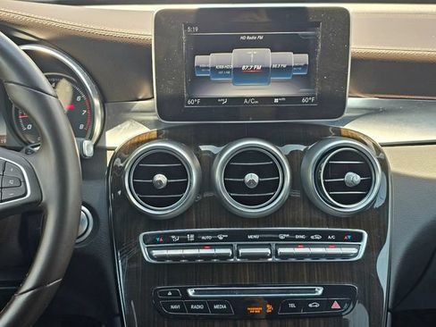 Used 2018 Mercedes-Benz GLC 300 4MATIC Coupe image 38