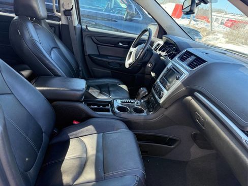 Used 2015 GMC Acadia SLT image 9