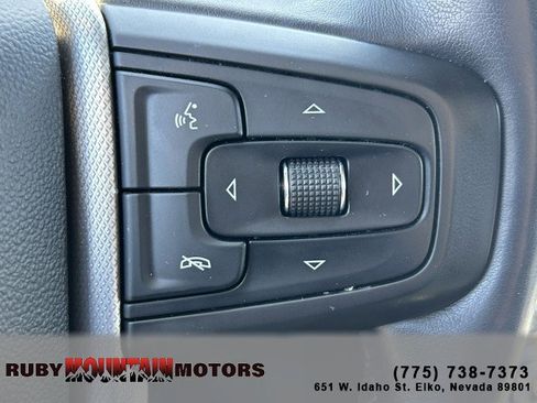 Used 2023 GMC Yukon Denali w/ Advanced Technology Package AWD/4WD image 13