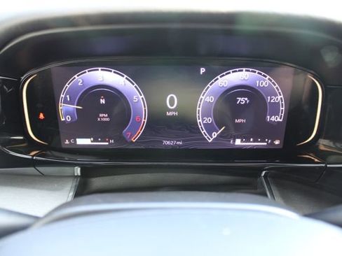 Used 2023 Jeep Wagoneer Series II AWD/4WD image 22
