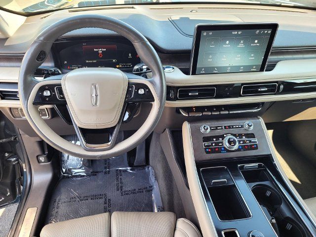 Certified 2023 Lincoln Aviator Reserve w/ Equipment Group 201A AWD/4WD image 9