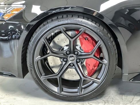 New 2026 Audi RS 6 performance image 25