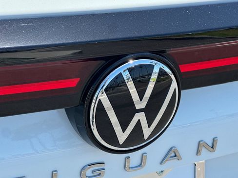 New 2026 Volkswagen Tiguan S FWD image 7