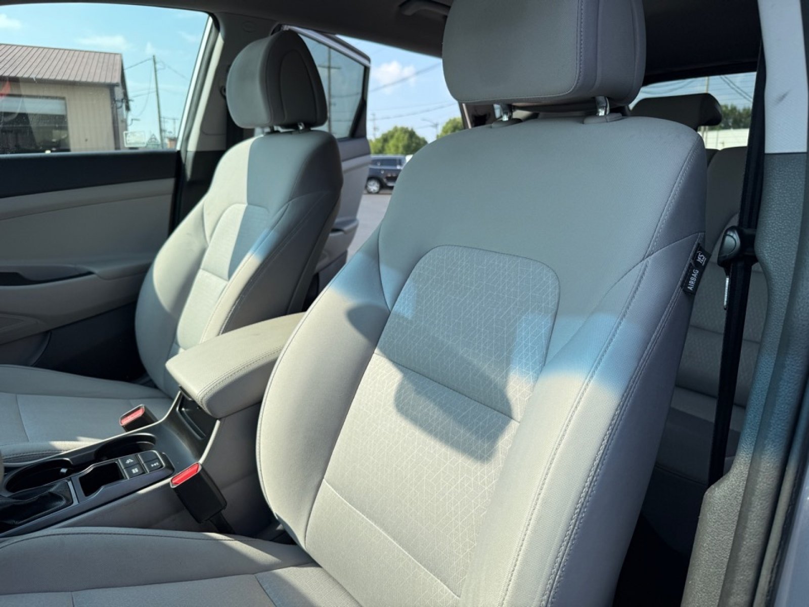 Used 2018 Hyundai Tucson SEL AWD/4WD image 16