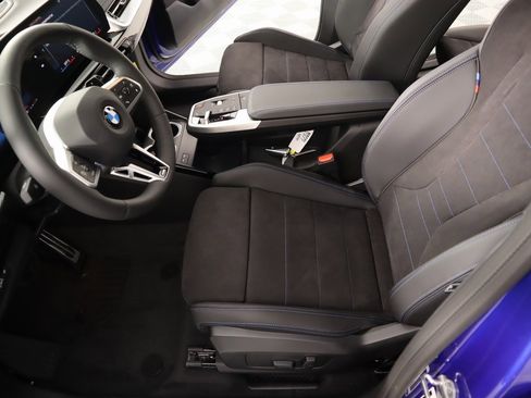 New 2025 BMW X1 xDrive28i w/ Technology Package image 13