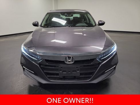 Used 2019 Honda Accord Touring image 3
