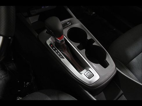 Certified 2024 Chevrolet Trax RS FWD image 15